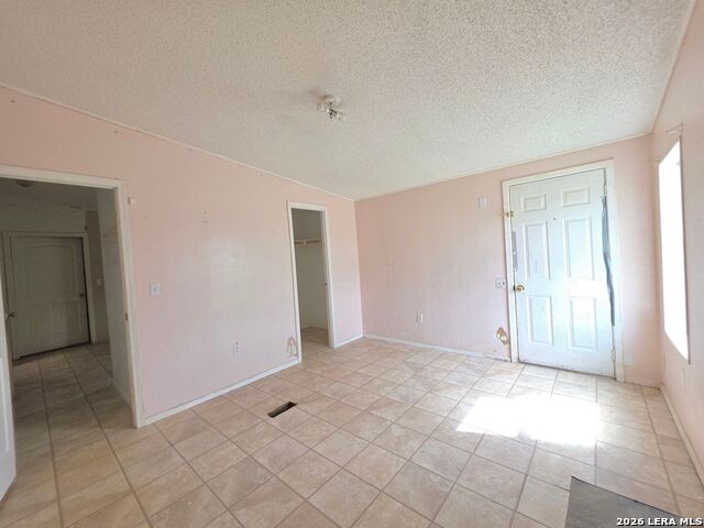 635 E Ditto Rd Property Photo 16