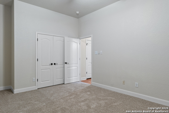 9715 Wind Gate Pkwy Property Photo 24
