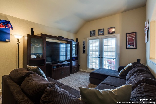 517 Saddle Back Trl Property Photo 17