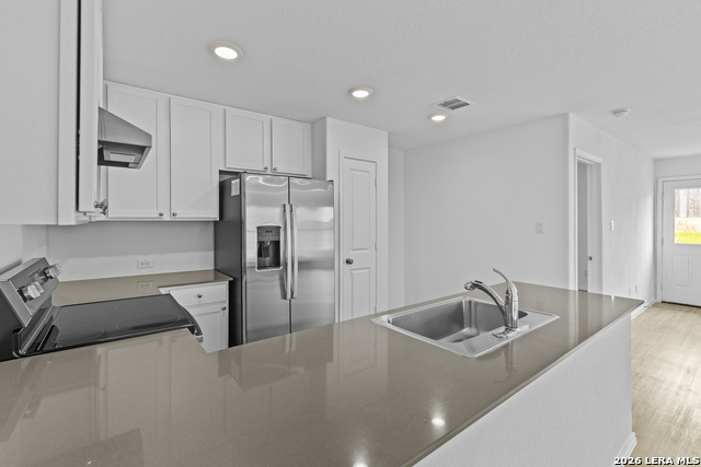 3307 Glacier Blf Property Photo 5