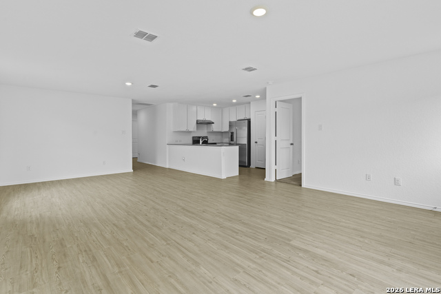 3307 Glacier Blf Property Photo 9