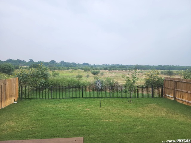 405 Middle Green Property Photo 10