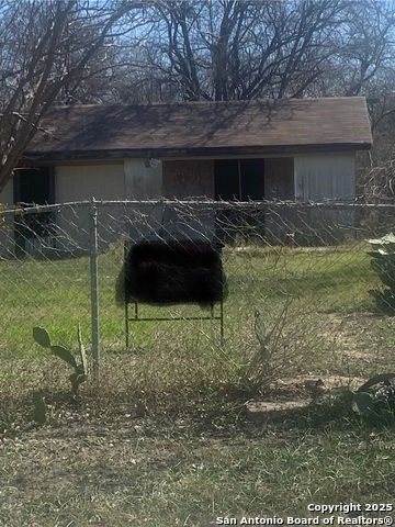 205 Nita Property Photo 4