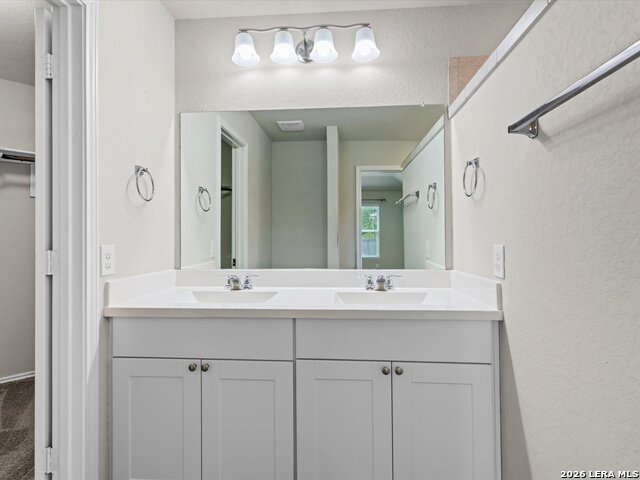 10410 Waverunner Property Photo 13