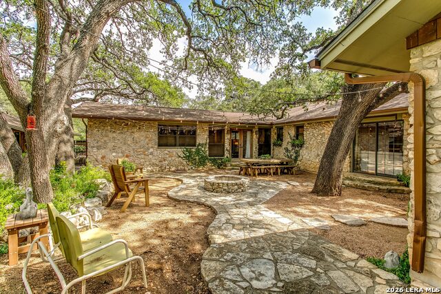 17118 Sugar Crest Dr Property Photo 13
