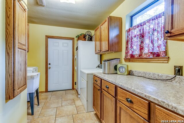 17118 Sugar Crest Dr Property Photo 30