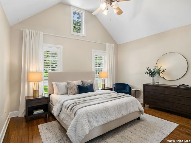 310 Castano Avenue Property Photo 28
