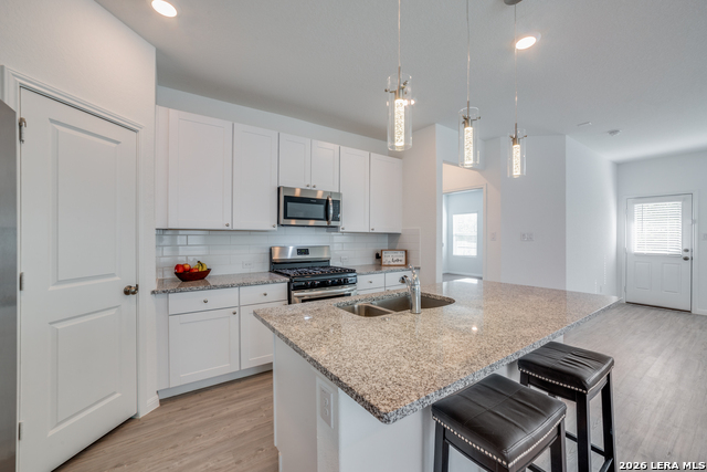 8706 Lamus Wheel Property Photo 8