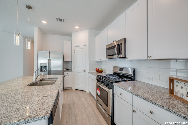 8706 Lamus Wheel Property Photo 11