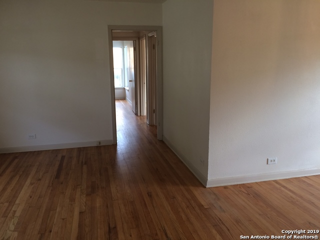 1204 Wiltshire Ave Property Photo 6