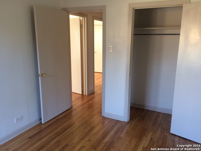 1204 Wiltshire Ave Property Photo 13