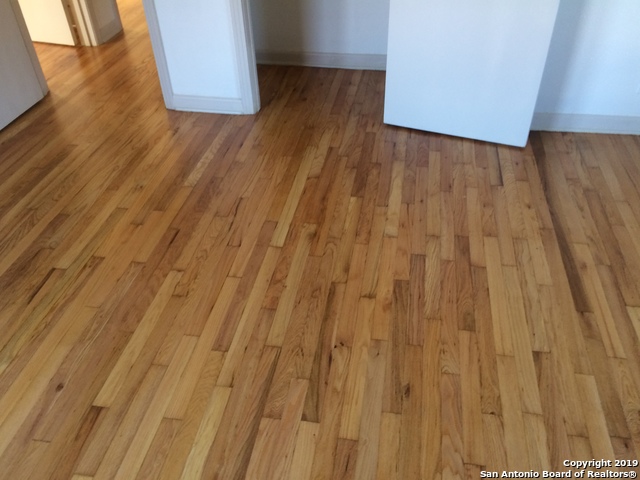 1204 Wiltshire Ave Property Photo 14
