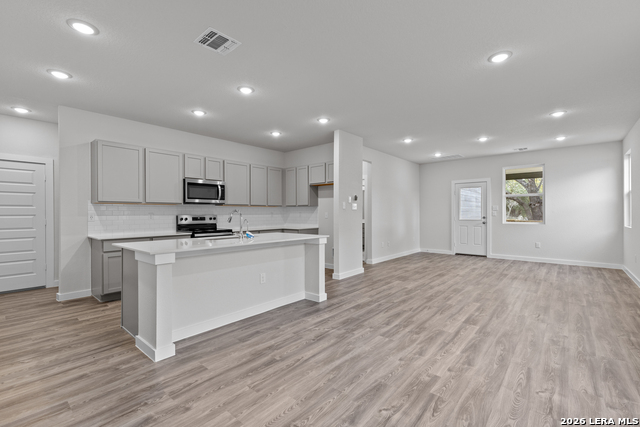 4314 Hobbiton Way Property Photo 4