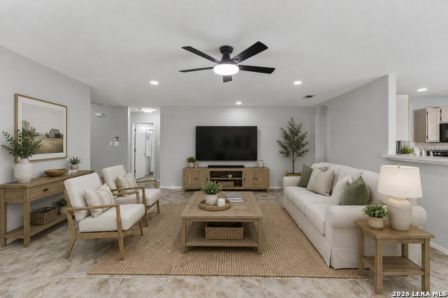 8927 Interlachen Property Photo 3
