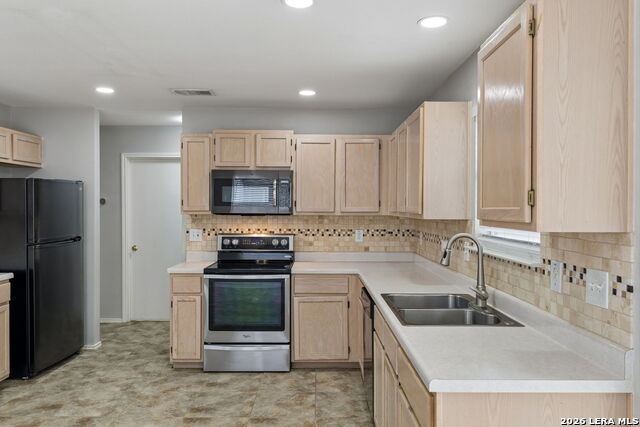 8927 Interlachen Property Photo 27