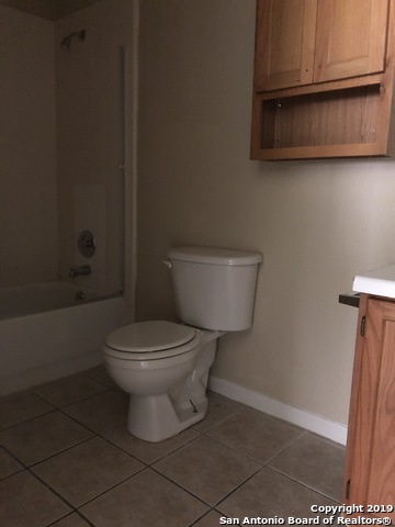 7543 Windsor Oaks Property Photo 4