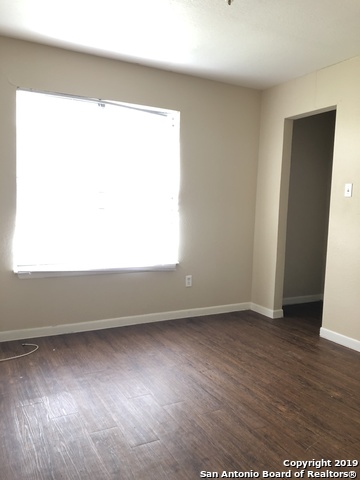 7543 Windsor Oaks Property Photo 6