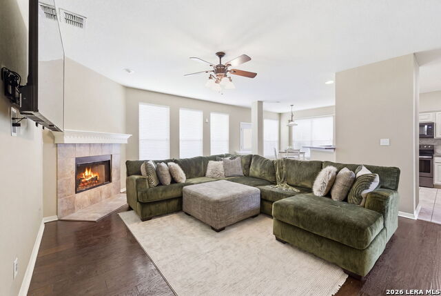 209 Summit View Property Photo 8