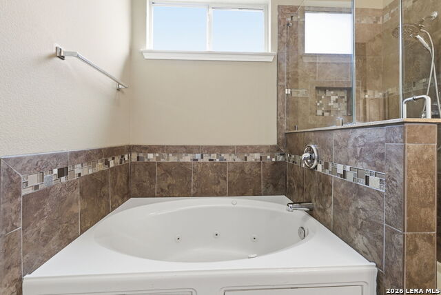 209 Summit View Property Photo 23