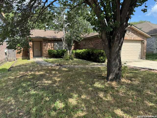 8251 SUNSHINE TRAIL DR Property Photo 1