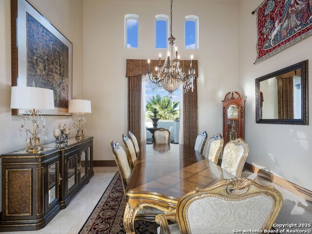 131 Champions Bend Property Photo 10