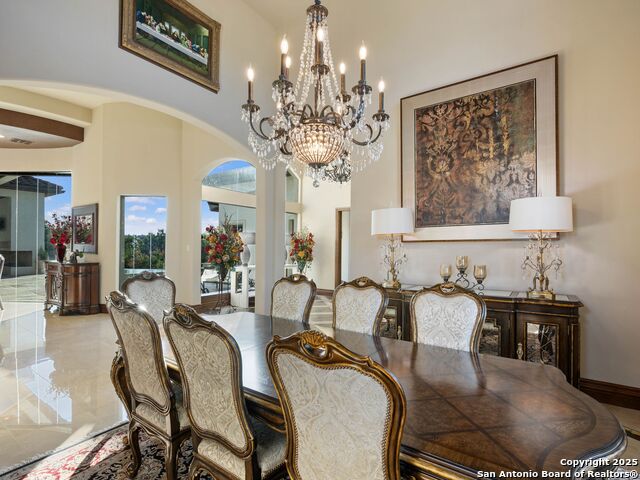131 Champions Bend Property Photo 11