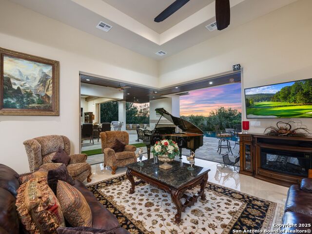 131 Champions Bend Property Photo 22
