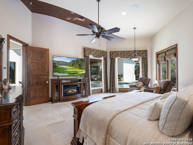 131 Champions Bend Property Photo 25