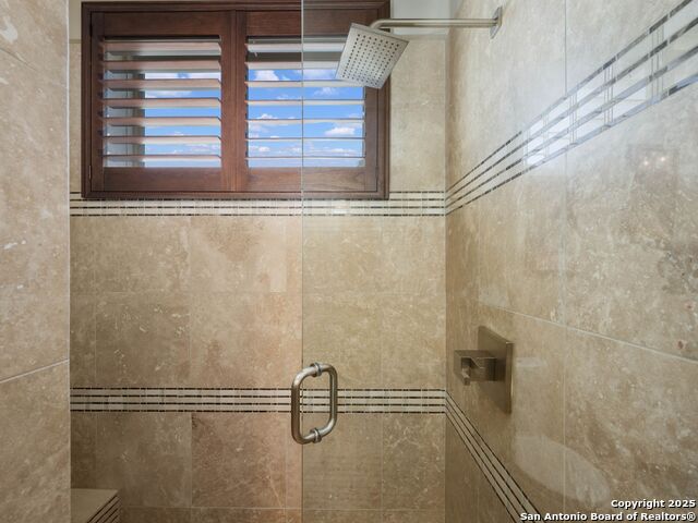 131 Champions Bend Property Photo 39