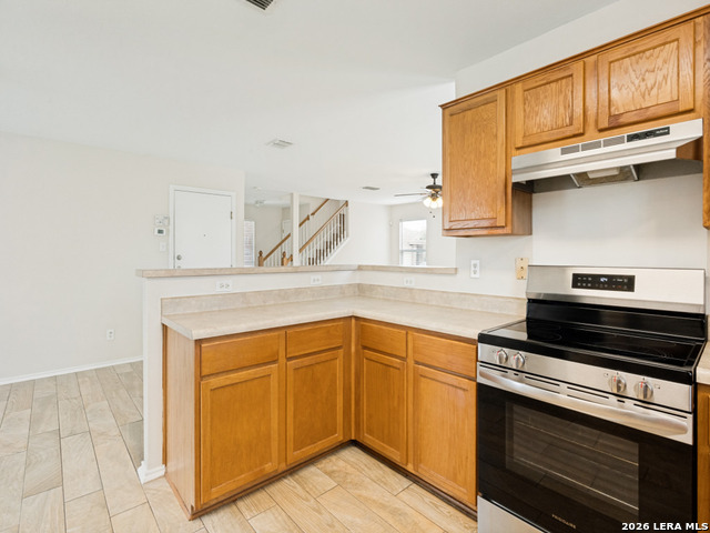 435 Abigail Property Photo 15