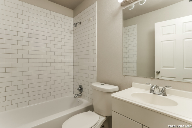 738 Sterling Drive Property Photo 13