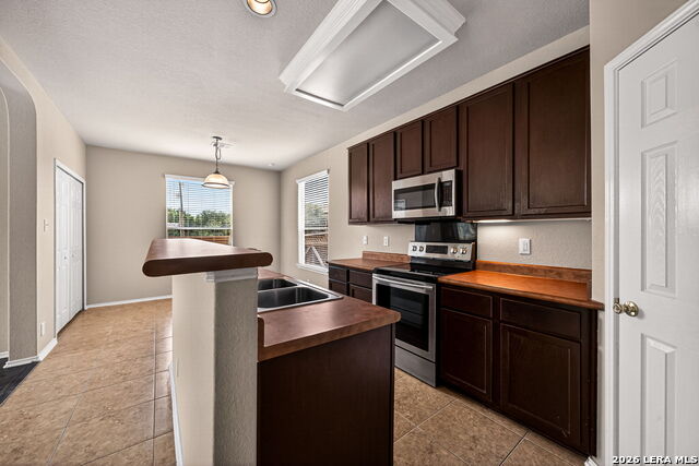 6706 Biscay Hbr Property Photo 36