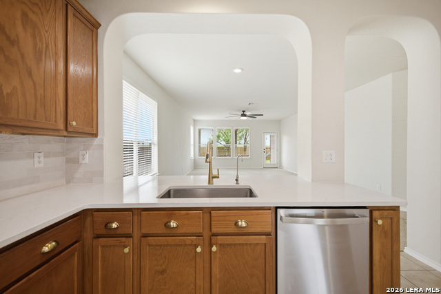 855 Avery Property Photo 8