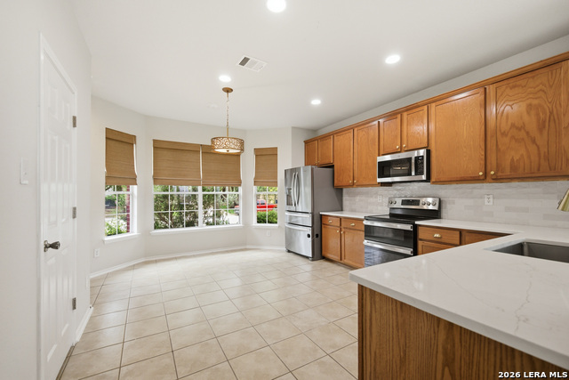 855 Avery Property Photo 12