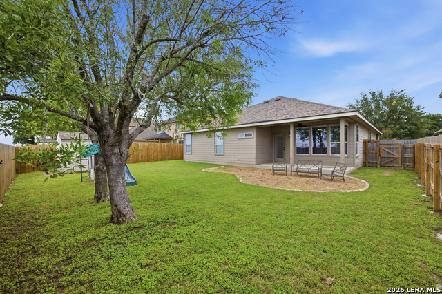 855 Avery Property Photo 35