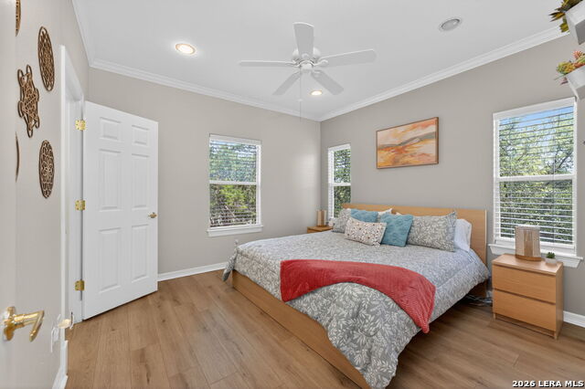 1729 Sorrel Creek Dr Property Photo 32