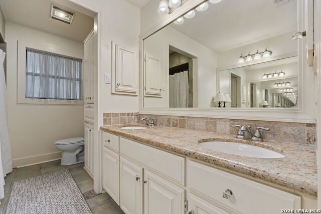415 Woodway Forest Dr Property Photo 24