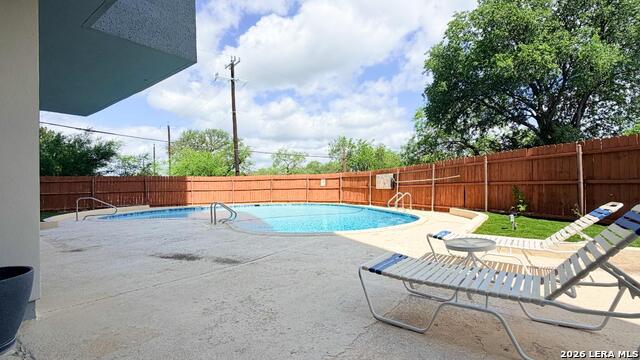 7039 San Pedro Ave Property Photo 41