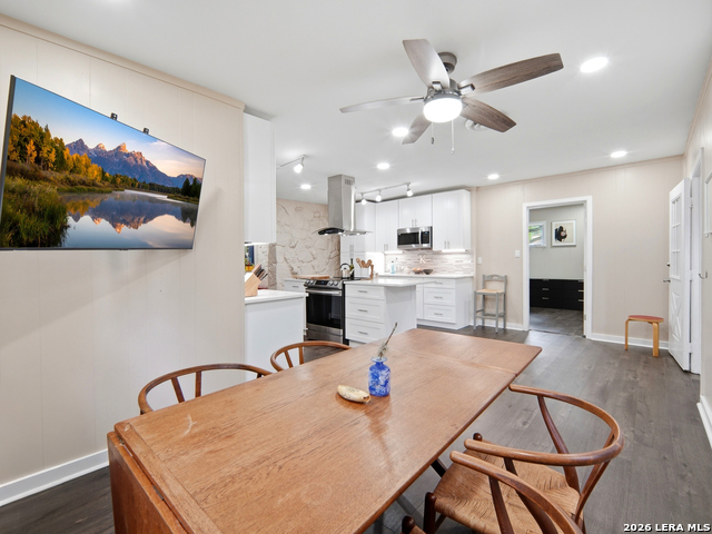 19214 Grey Forest Property Photo 17