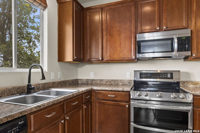 24222 Desert Ash Property Photo 3