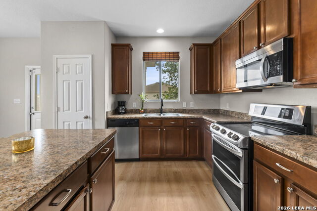 24222 Desert Ash Property Photo 5