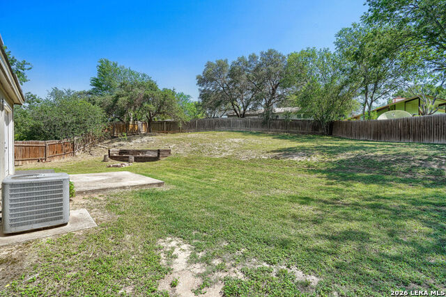 5942 Hidden Glade Property Photo 9