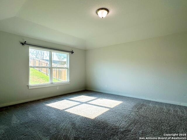 3906 Glenloch Way Property Photo 10