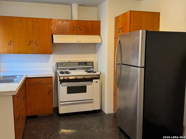 2423 Spicewood Property Photo 4