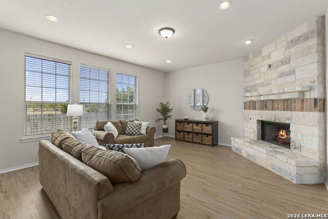 228 Winding Riv Property Photo 6