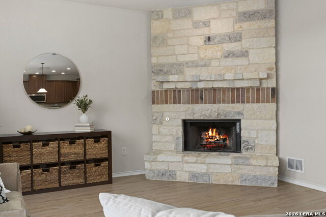 228 Winding Riv Property Photo 7