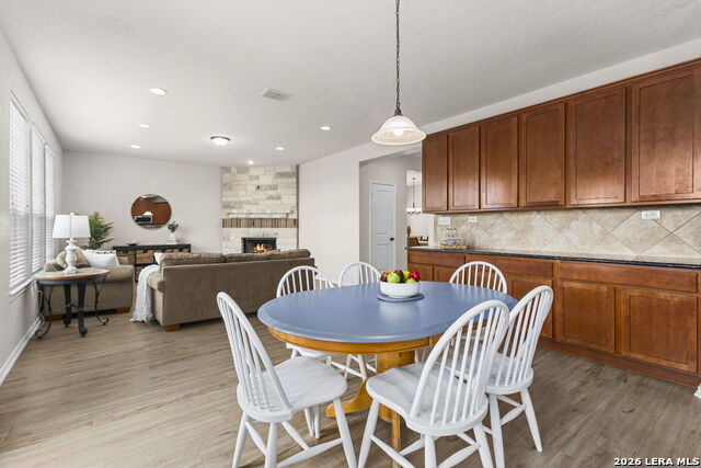 228 Winding Riv Property Photo 10