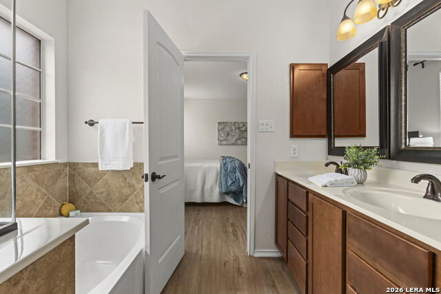 228 Winding Riv Property Photo 16