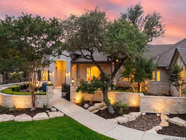 8 Winged Foot Property Photo 2