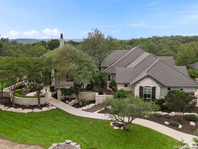 8 Winged Foot Property Photo 8
